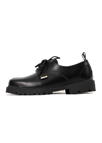 Dangerous Minds 122 black shoes
