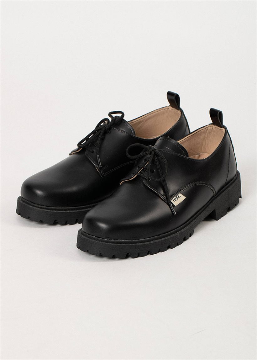 DANGEROUS MINDS 122 Black shoes