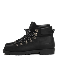 Dangerous Minds 822 black mountain boots