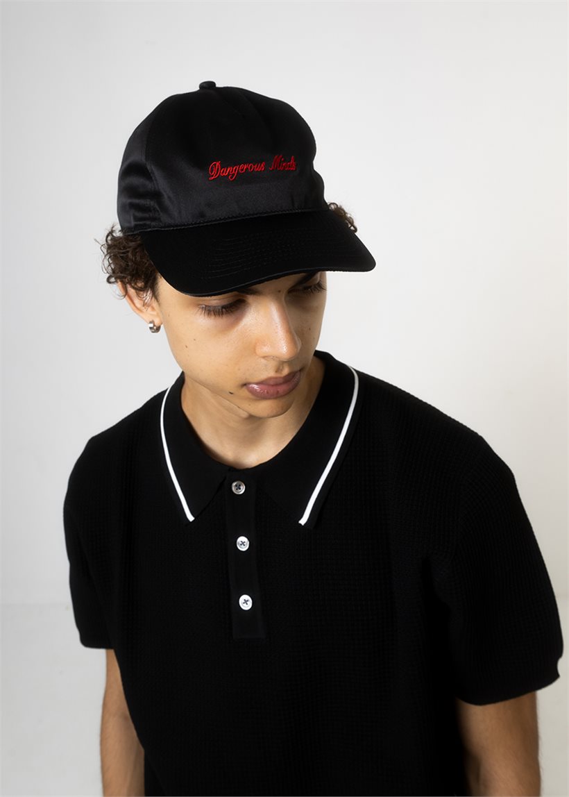 DANGEROUS MINDS 111 Black silk cap