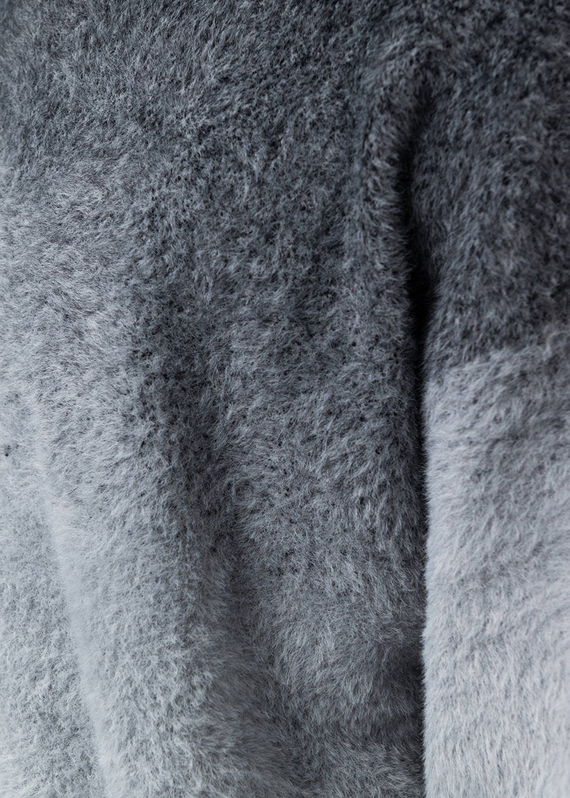 Dangerous Minds 741 Shaggy black sweater