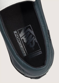 Vans VN0A5DXU1CI1 dark forest skate loafer