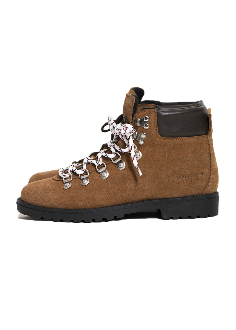 Dangerous Minds 825 brown suede mountain boots