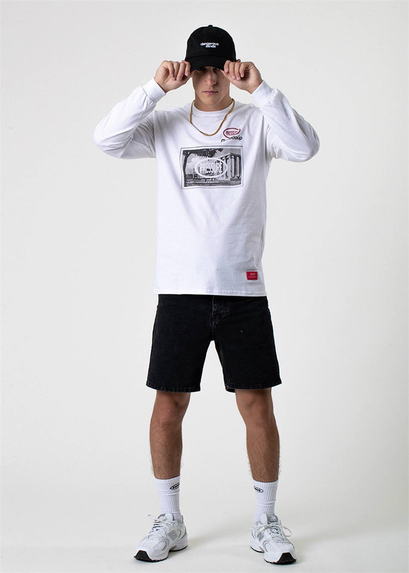 Pressure Dios longsleeve white tee