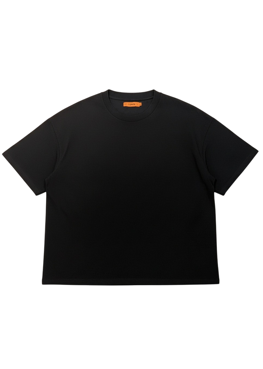 DM Jeans boxy fit black tshirt