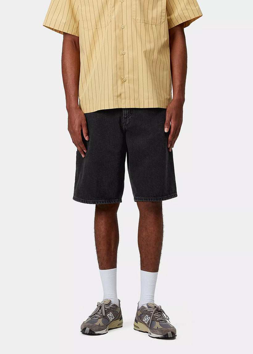 Carhartt WIP I032026 Single Knee black stone washed shorts