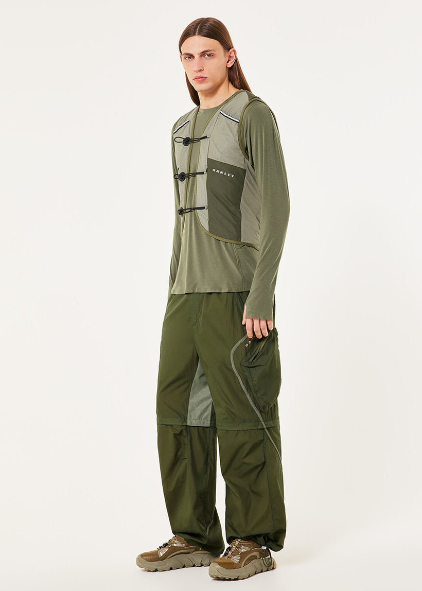 Oakley Latitude Flight Shell boulder green tee