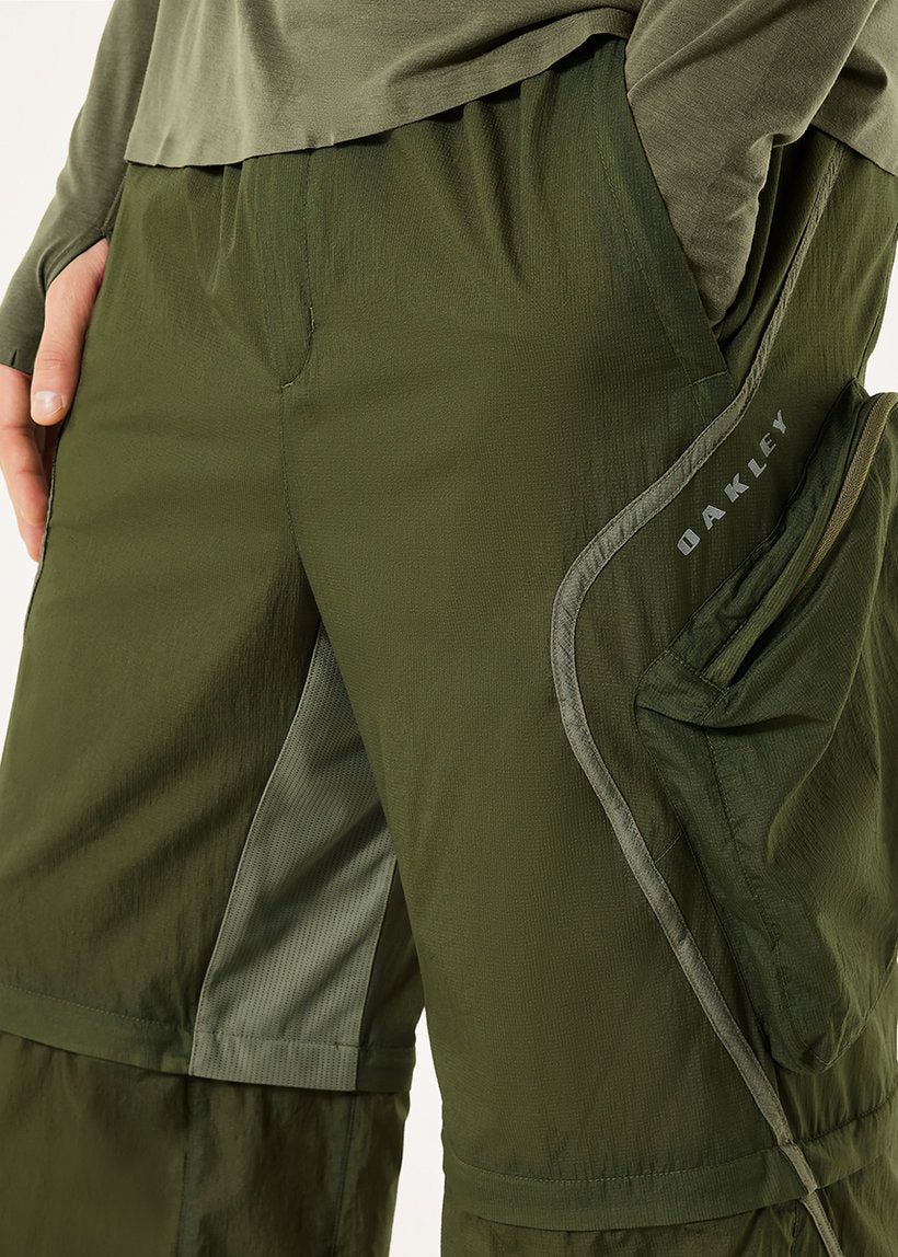 Oakley Latitude Flight army green cargo pants