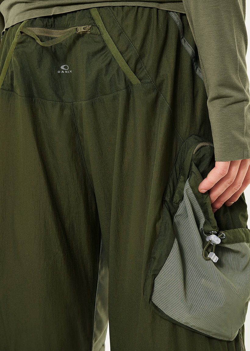 Oakley Latitude Flight army green cargo pants
