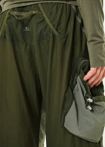 Oakley Latitude Flight army green cargo pants