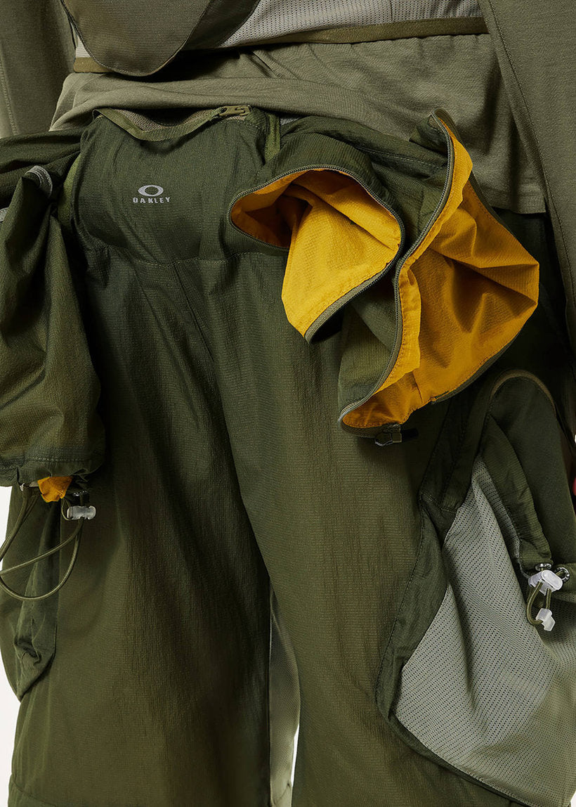 Oakley Latitude Flight army green cargo pants