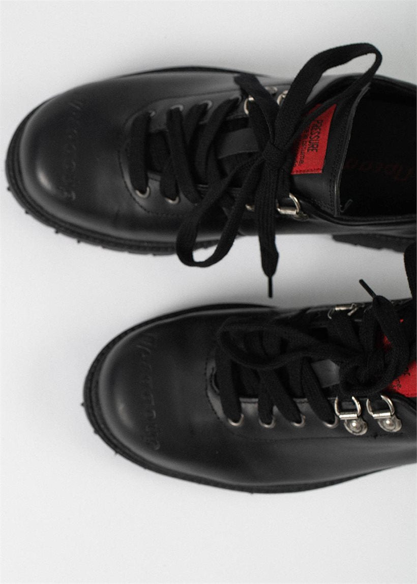 Pressure black shoe