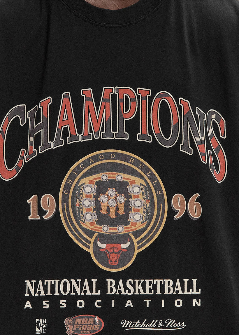 Mitchell &amp; Ness NBA Championship Ring Bulls 1996 black tshirt