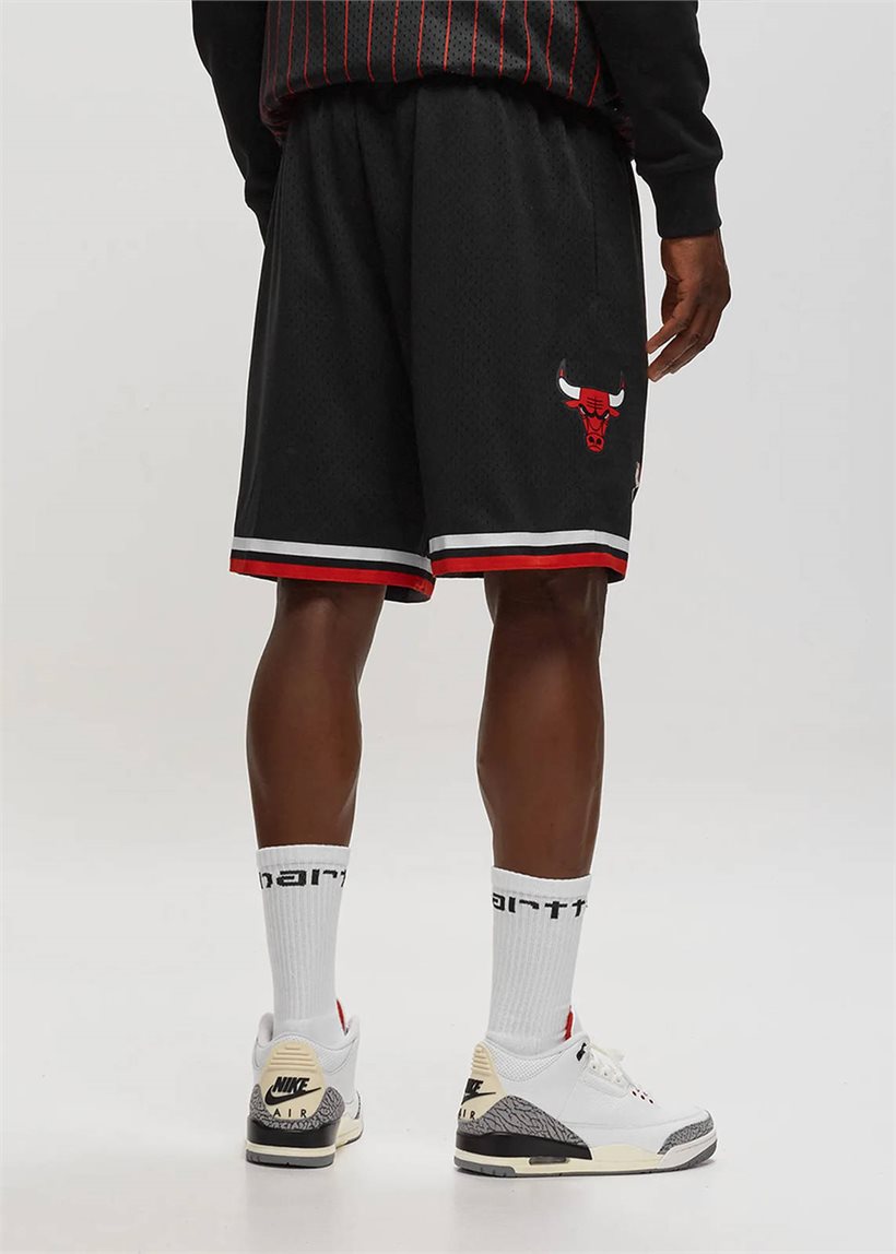 Mitchell &amp; Ness NBA Swingman Road Bulls black shorts
