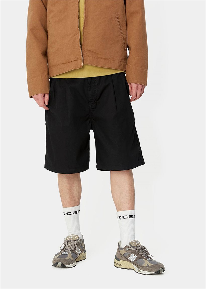 Carhartt WIP I033125 Albert black rinsed shorts