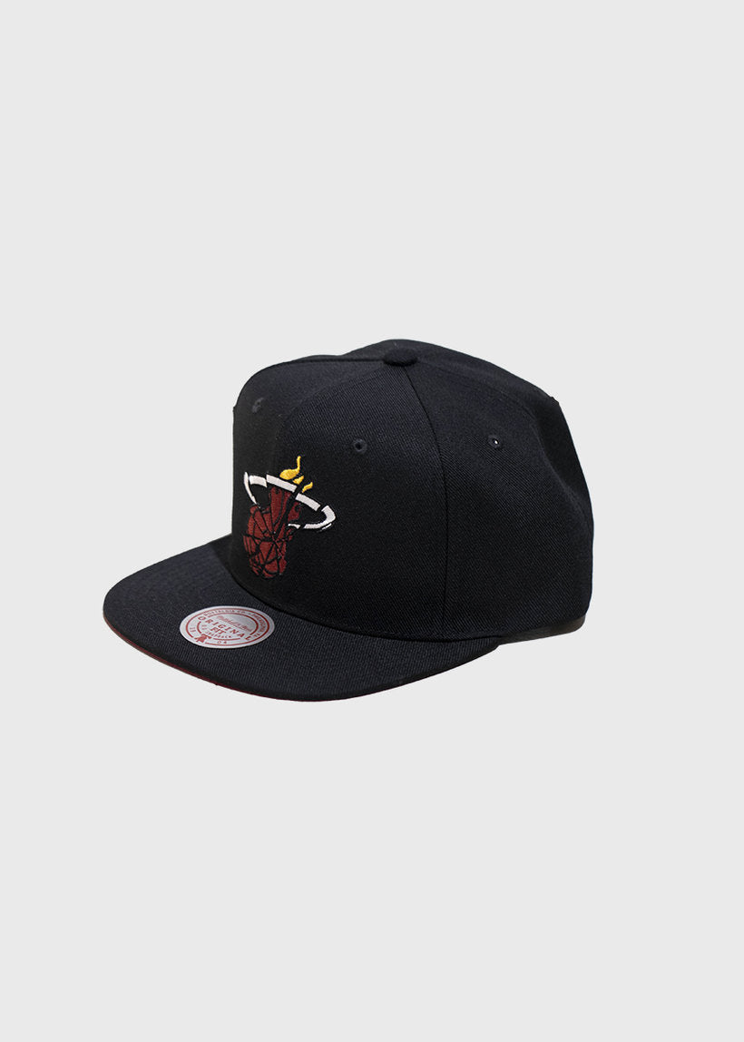 Mitchell &amp; Ness NBA Shattered Hat black snapback