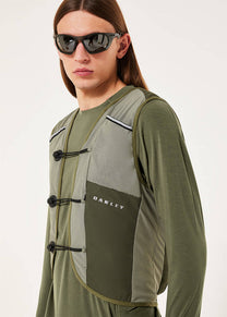 Oakley Latitude army green poncho