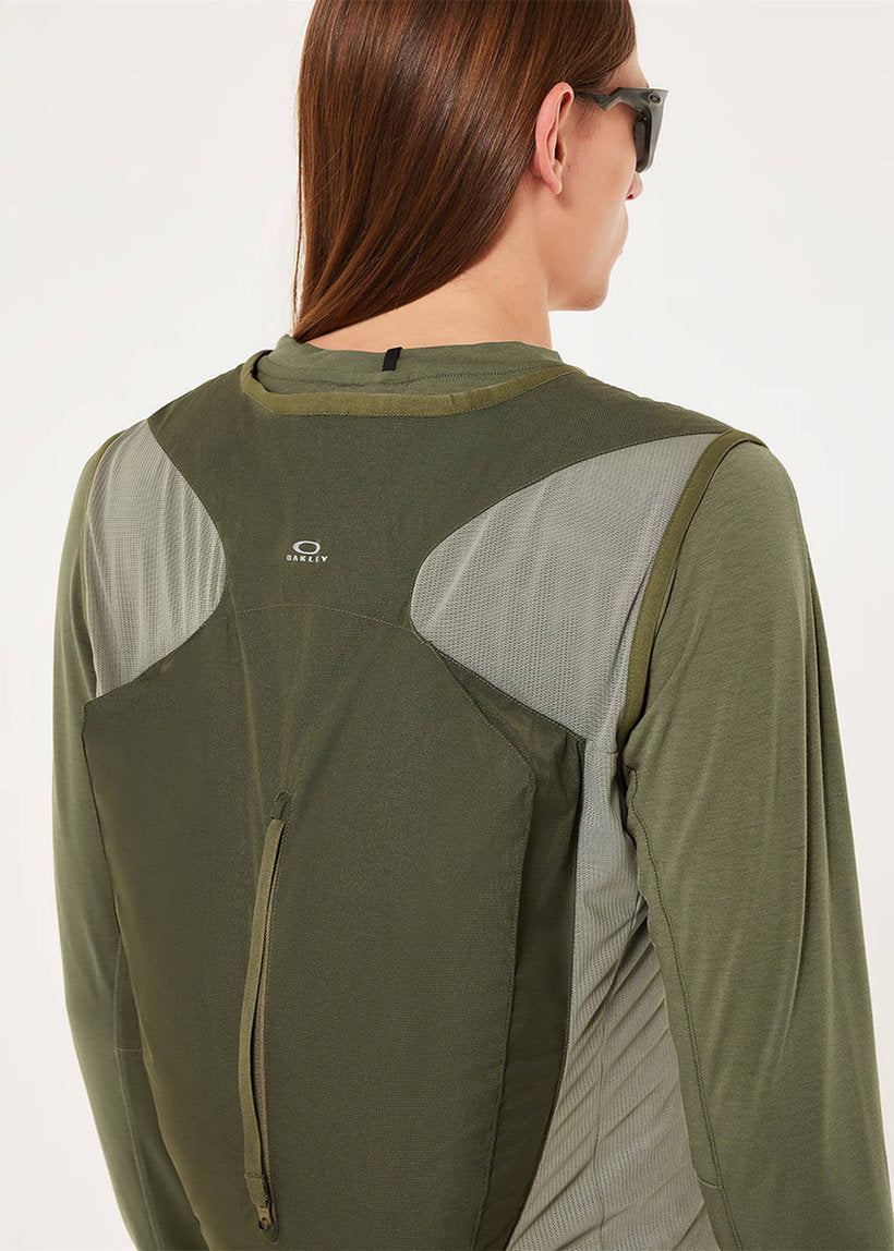 Oakley Latitude army green poncho